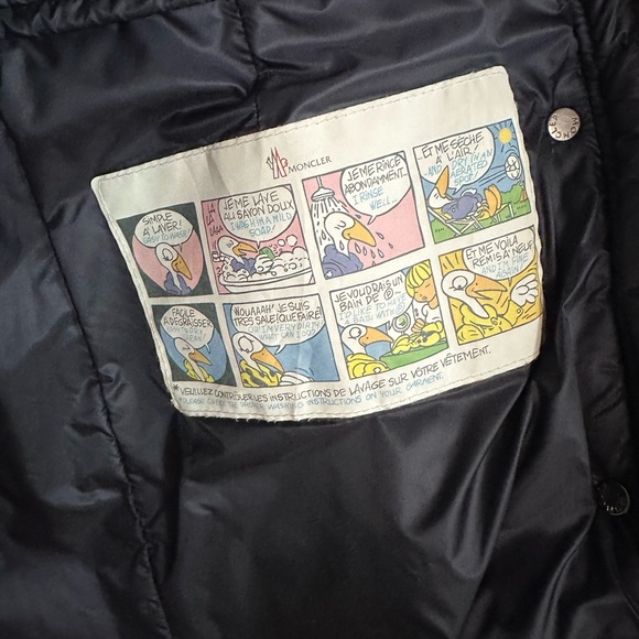 Woman’s Hermine | Mid-length|  Navy color | Size Small ( 1 ) - Picture 9 of 12